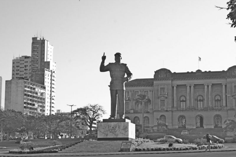 Maputo - Wielki Przywódca Garcia